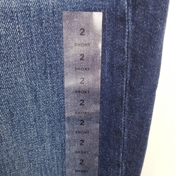 American Eagle Tomgirl Jeans NWT - Picture 8 of 16